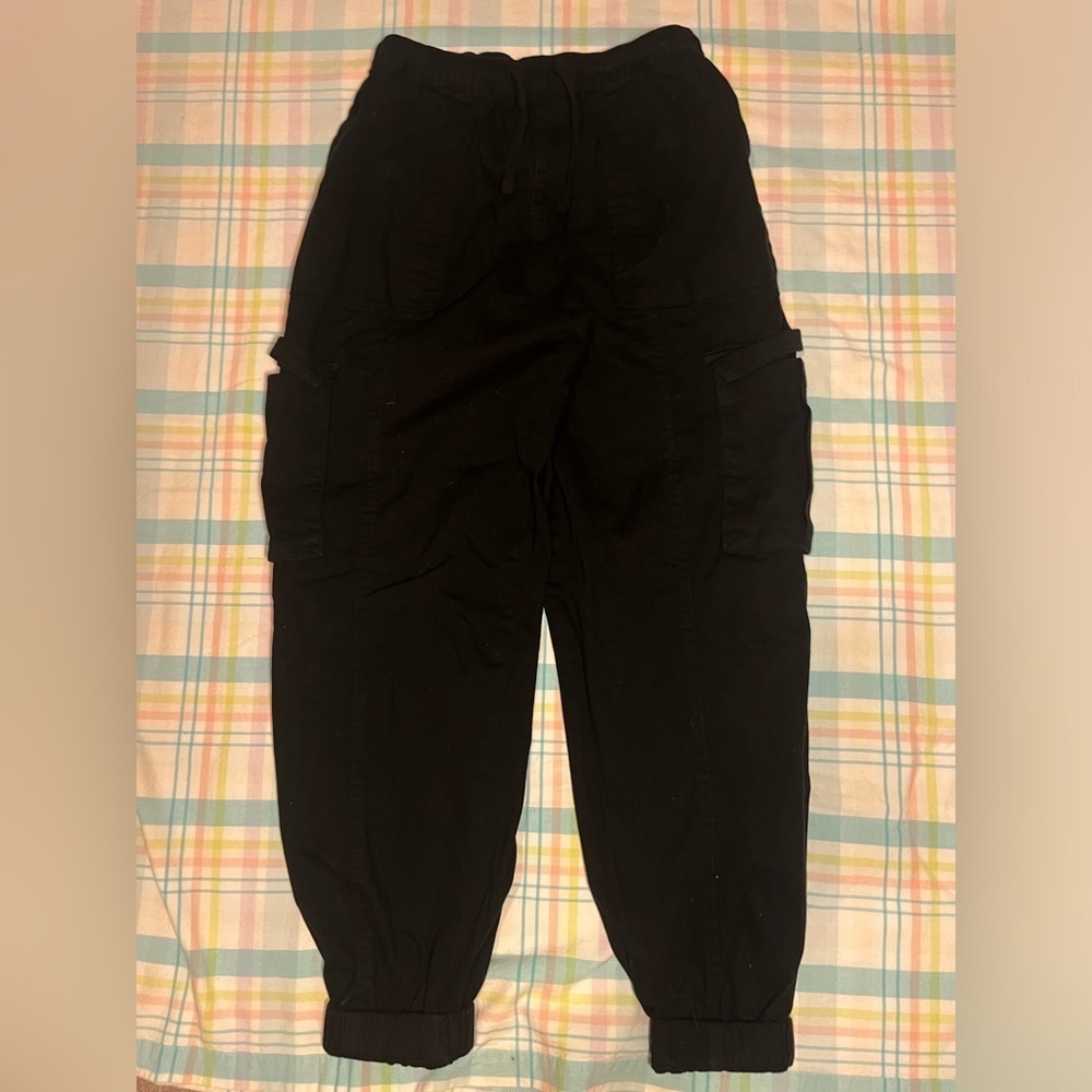 Refuge Black Cargo Pants